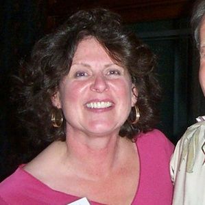 Meet your Posher, Macie